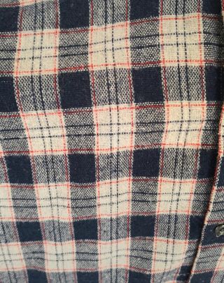 Camisa caballero cuadros tipo franela.