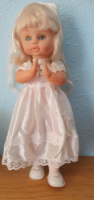 Muñeca primera comunión