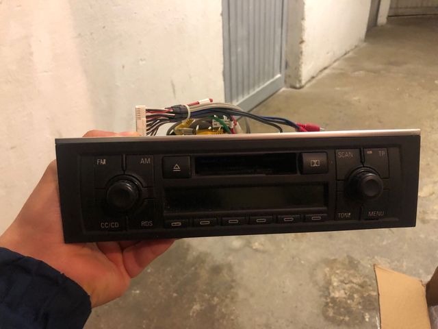 Mangia Cassette Audì A4 2003