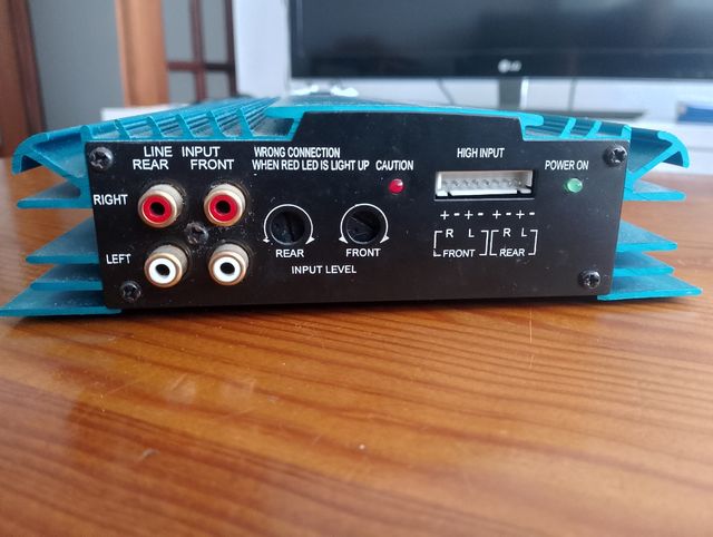 Amplificador Kindher 400W