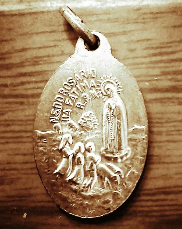 medalla plata oval virgen del rosario de fatima