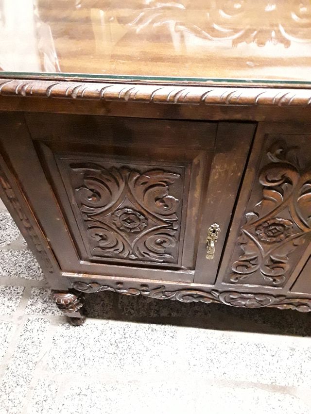 MUEBLE APARADOR DEL AÑO 1900.