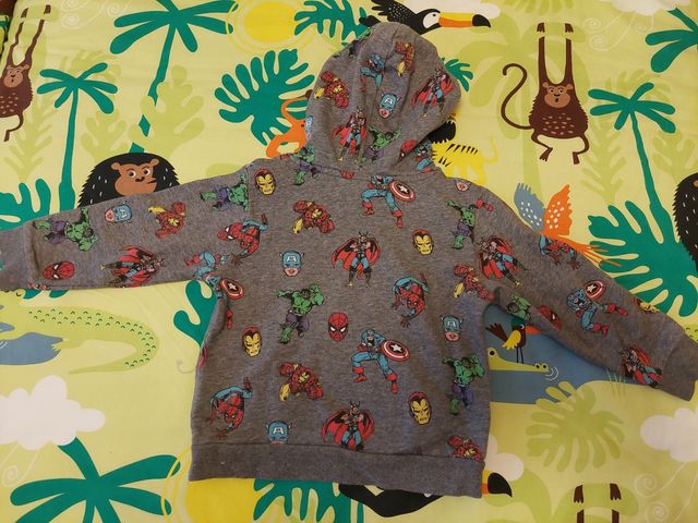 Sudadera con capucha