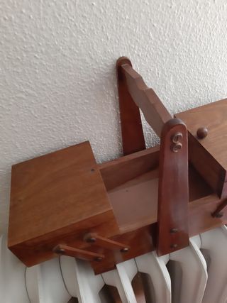 Costurero madera vintage