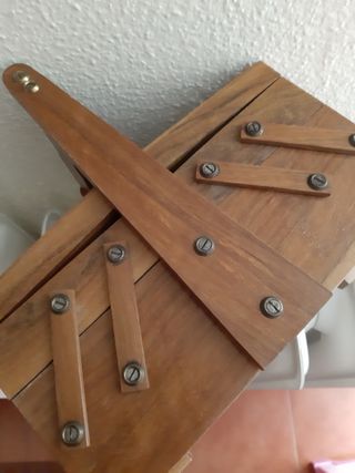 Costurero madera vintage