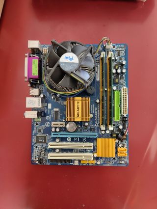 Pack placa 775,micro e6750, 2gb ram+ 2 gráficas