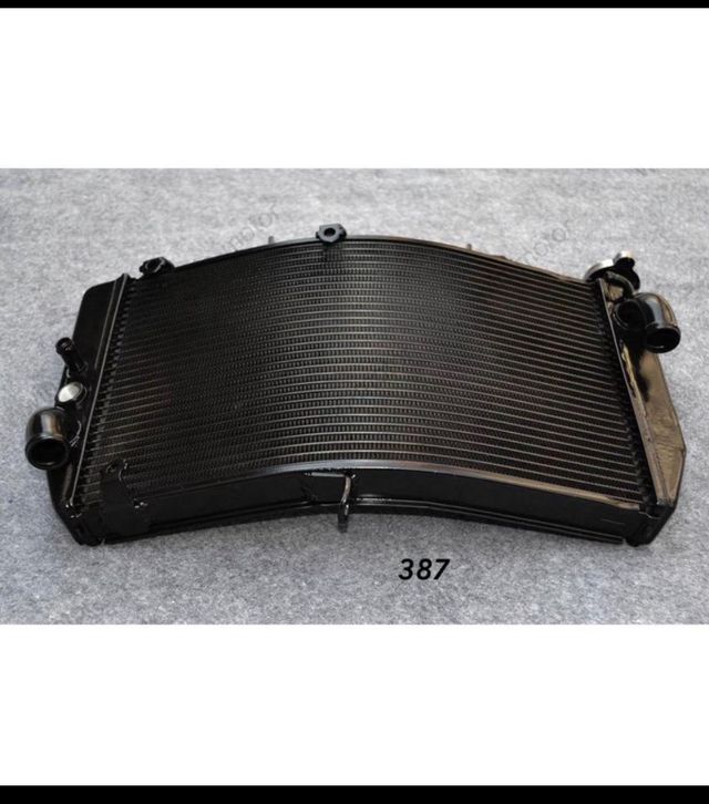 Radiador de Honda CBR600F 1999  2007  NOVO