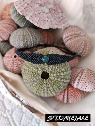 Bracciale in macrame con agata muschiata