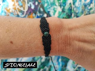 Bracciale in macrame con agata muschiata