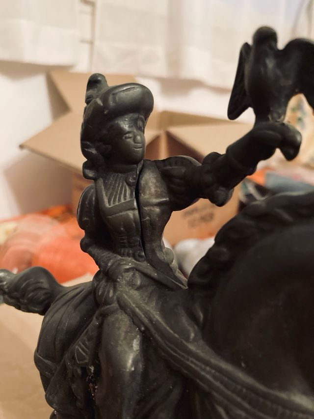 Cavallo con Falconiere