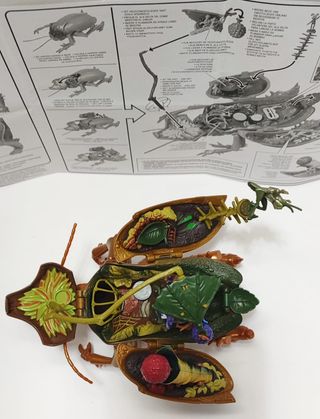 Playset Disney Bichos Hopper Hideout