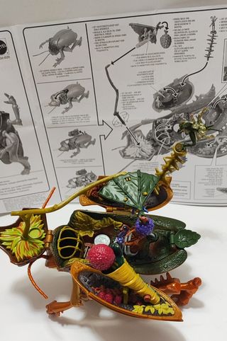 Playset Disney Bichos Hopper Hideout