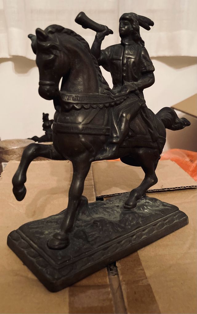 Cavallo in Fusione di Metallo