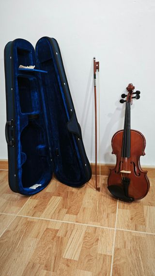 Violín chino impecable. Sin uso.