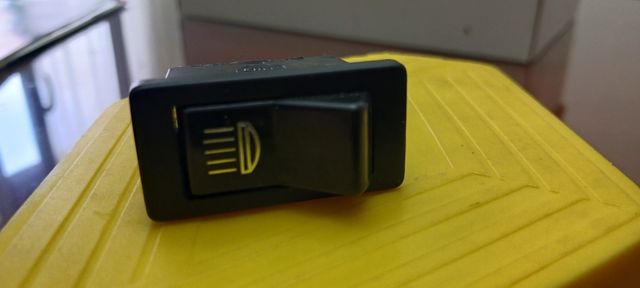 Caja de luces y interruptor de luz larga Renault.