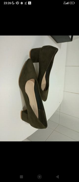 Zapatos de tacón verdes