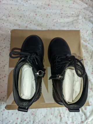 Botas Zara niña talla 33