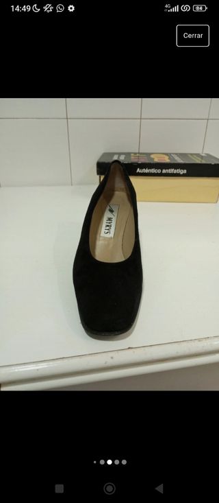 Zapatos de tacón negros