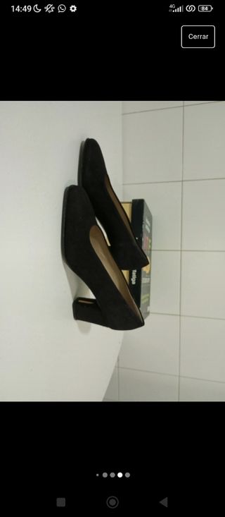 Zapatos de tacón negros