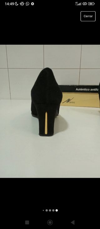 Zapatos de tacón negros