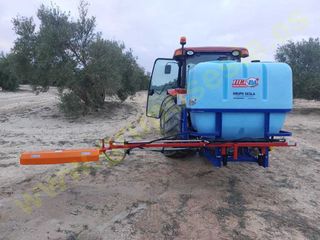 CUBA SUSPENDIDA DE 800 L MAS BARRA HIDRAULICA