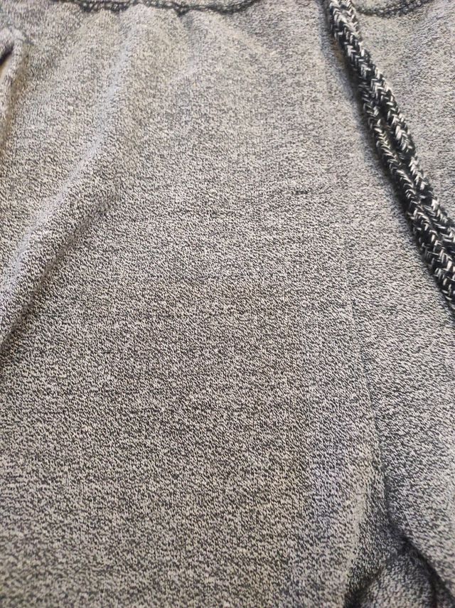 Pantalón pullandbear t.s