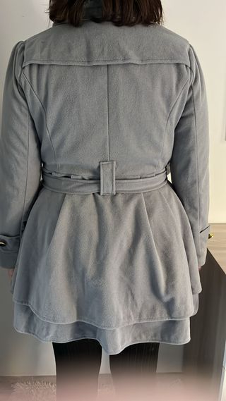 Cappotto donna grigio con eco-pelliccia – taglia S