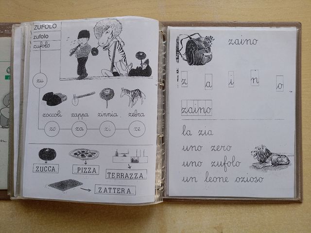 lotto 2 abecedari vintage