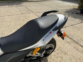 z750s