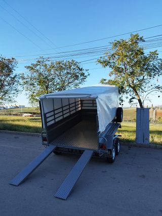 REMOLQUE BASCULANTE HIDRAULICO