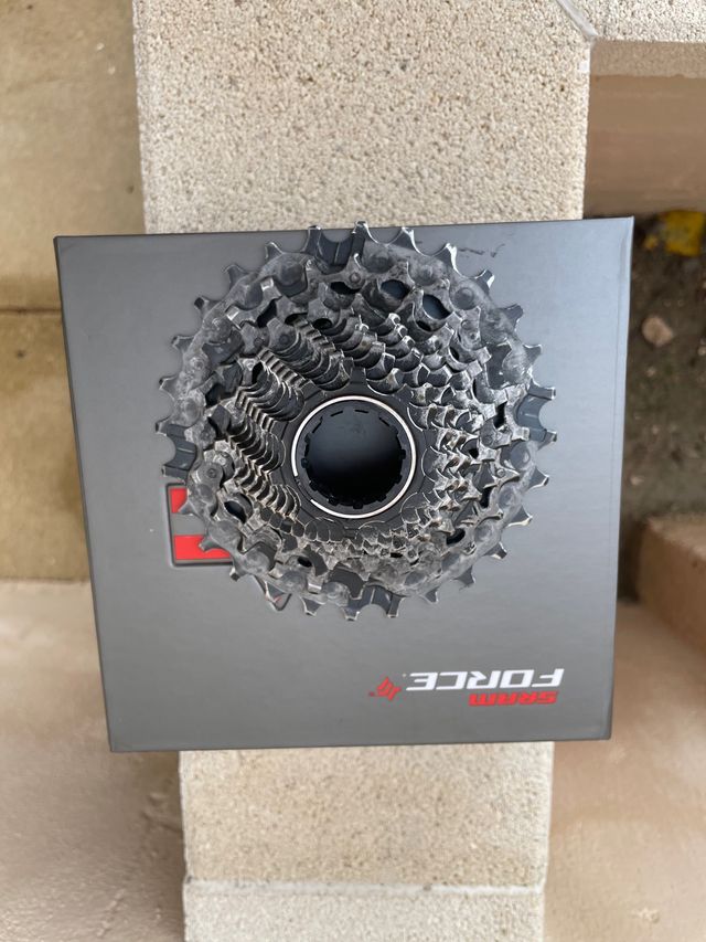 cassette sram force axs 10-28