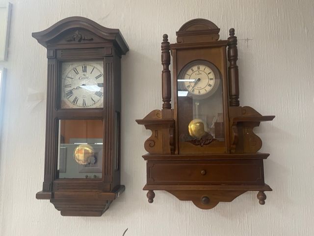 relojes de pared en madera