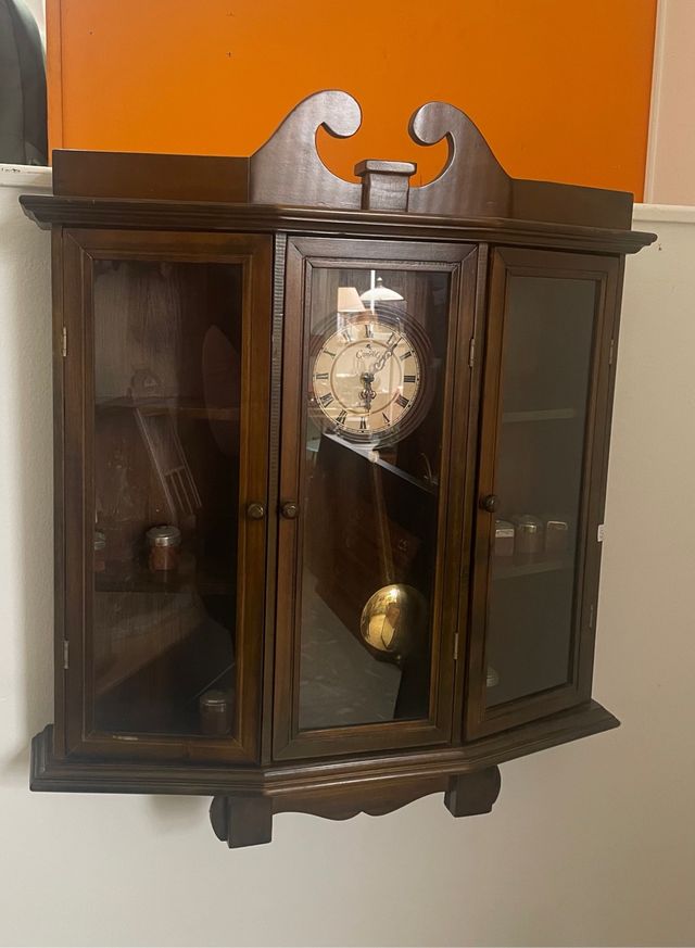 relojes de pared en madera