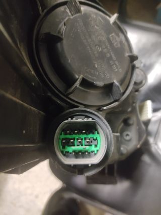 Faro delantero izquierdo Hyundai i30