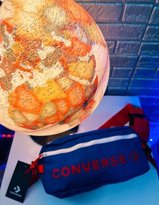 Riñonera CONVERSE Fast Pack,NUEVA a estrenar