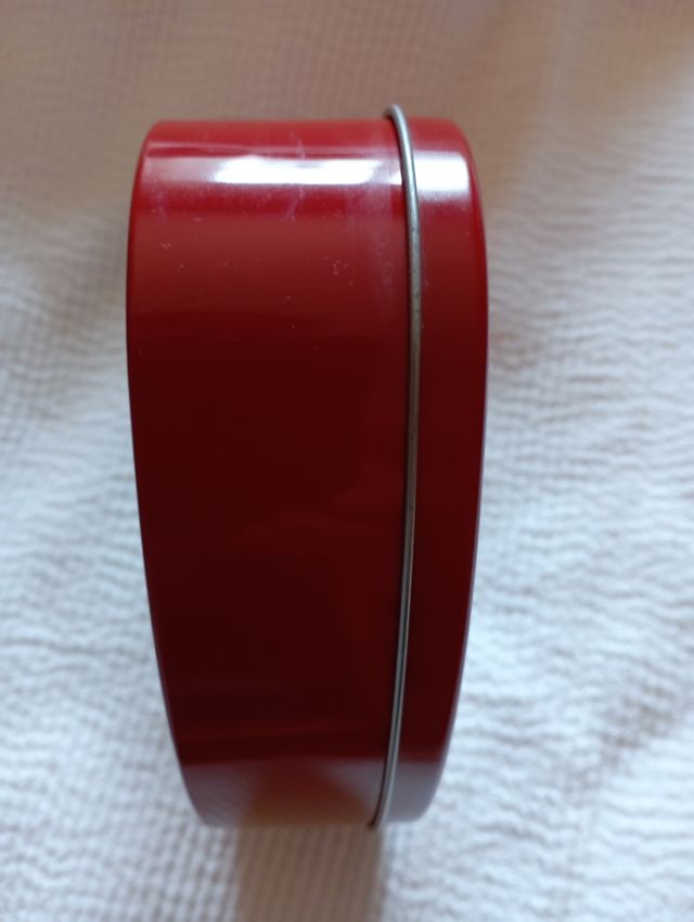 Caja metálica laton