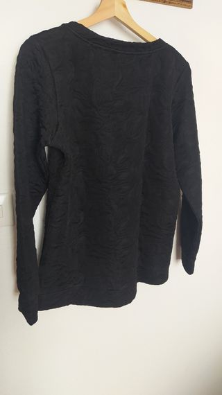 Elegante top negro 