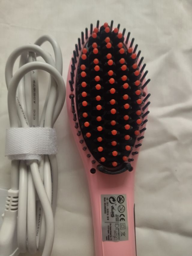 Cepillo pelo eléctrico.