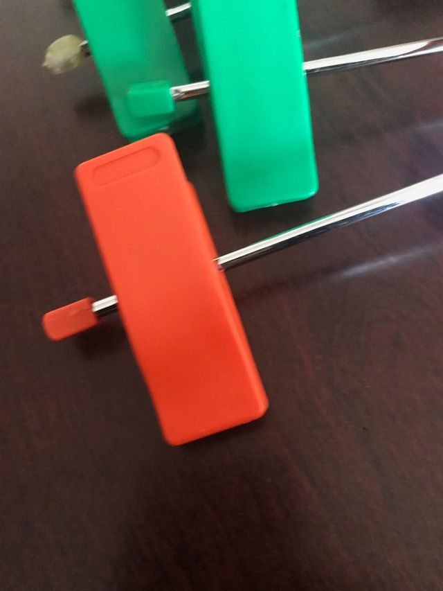 LOTTO di 6 grucce vintage per abiti per adulti