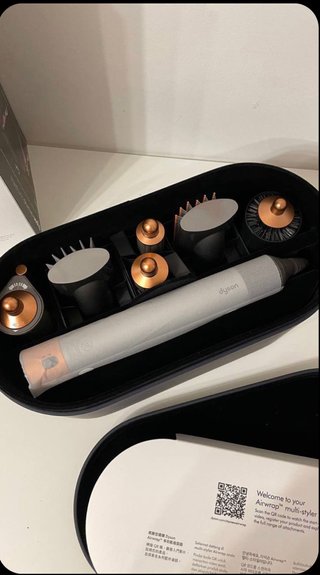 Dyson Airwrap nuova da estrenare