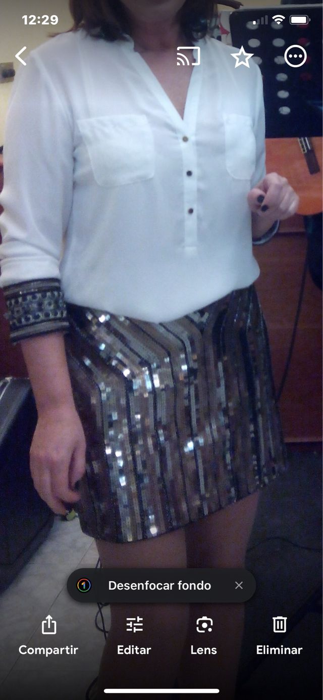 falda lentejuelas en tonos dorados