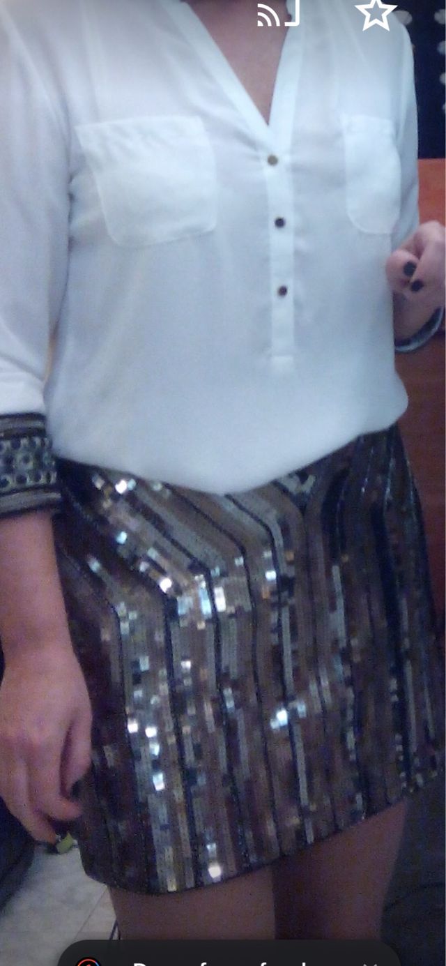 falda lentejuelas en tonos dorados