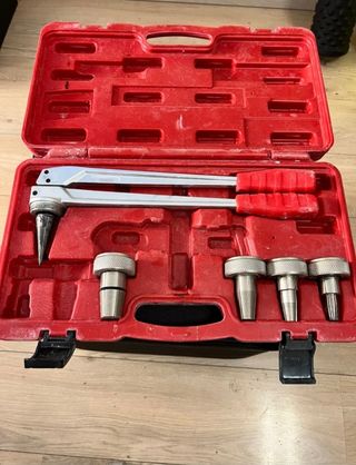 Alquiler de Expansor wirsbo uponor 