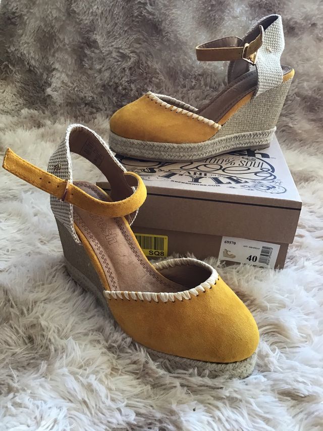 Sandalias de cuña Refresh talla 40