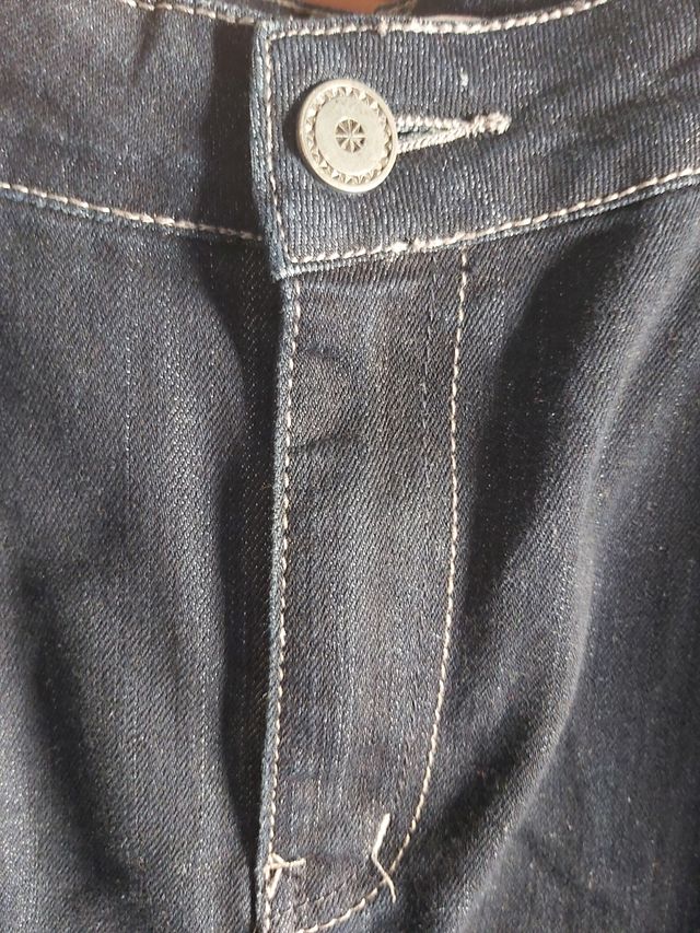Falda vaquera  azul oscuro talla 46