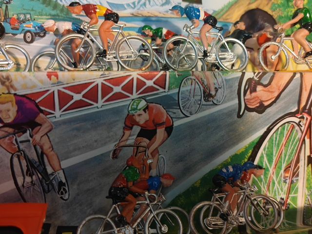 Set vuelta ciclista clásica sotorres