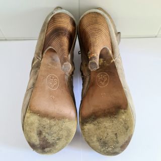 ASH BOTINES DE TACON EN ANTE Y PUNTERA ABIERTA T40