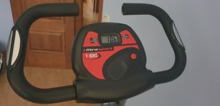 Bicicleta estatica plegable.