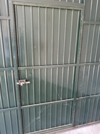 PUERTA METALICA DE GARAJE