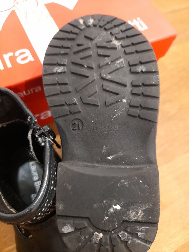 Stivaletto bambina tg.21